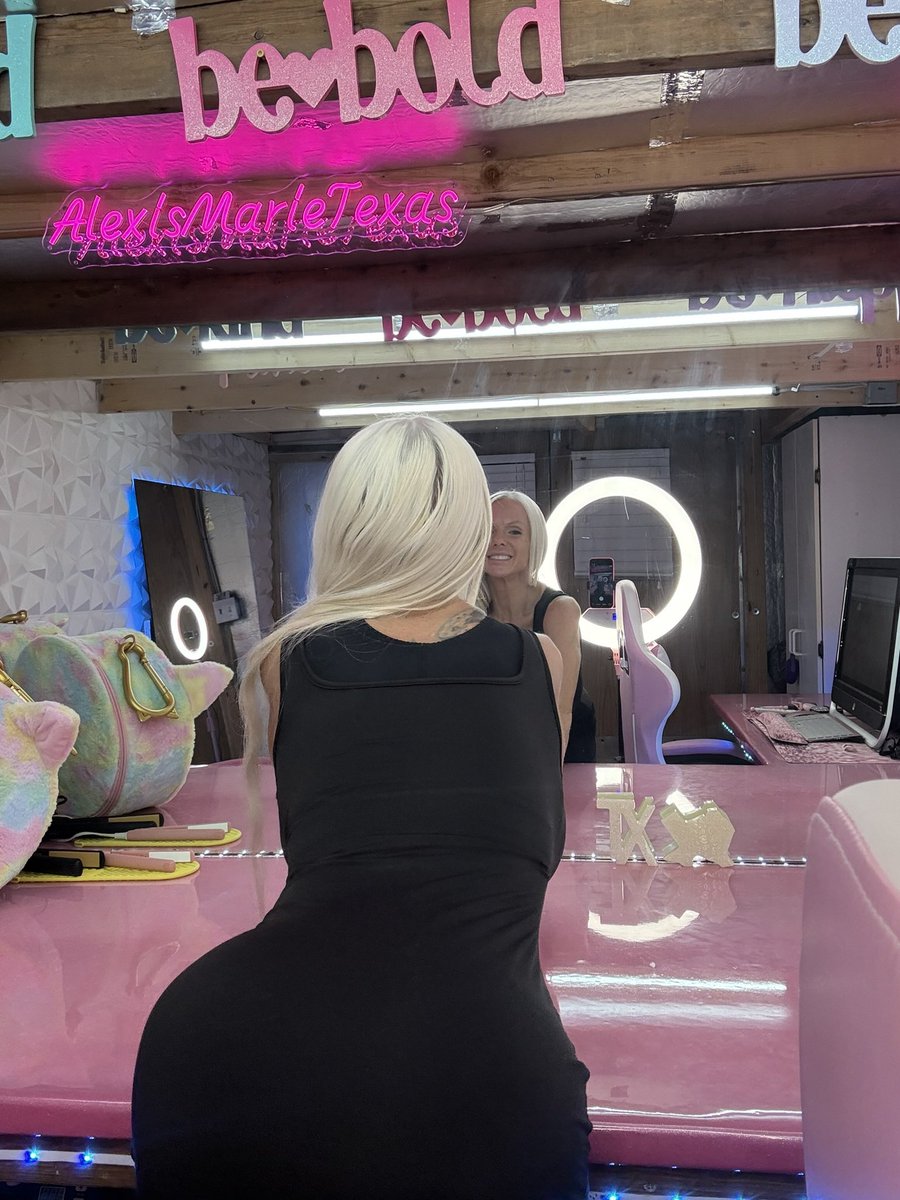 Alexis Marie Texas tweet media