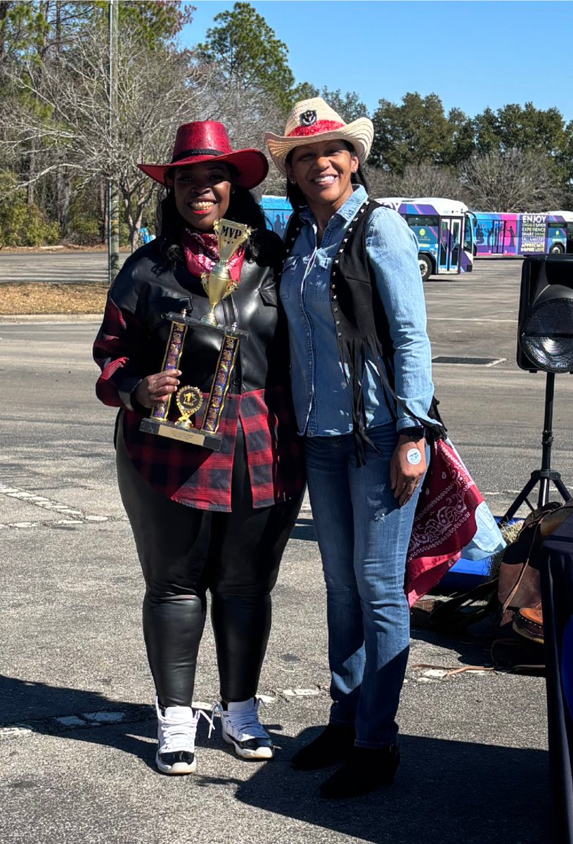 StarMetro tweet media