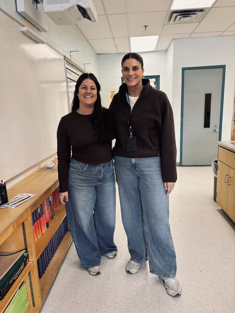 Mrs. Alves tweet media