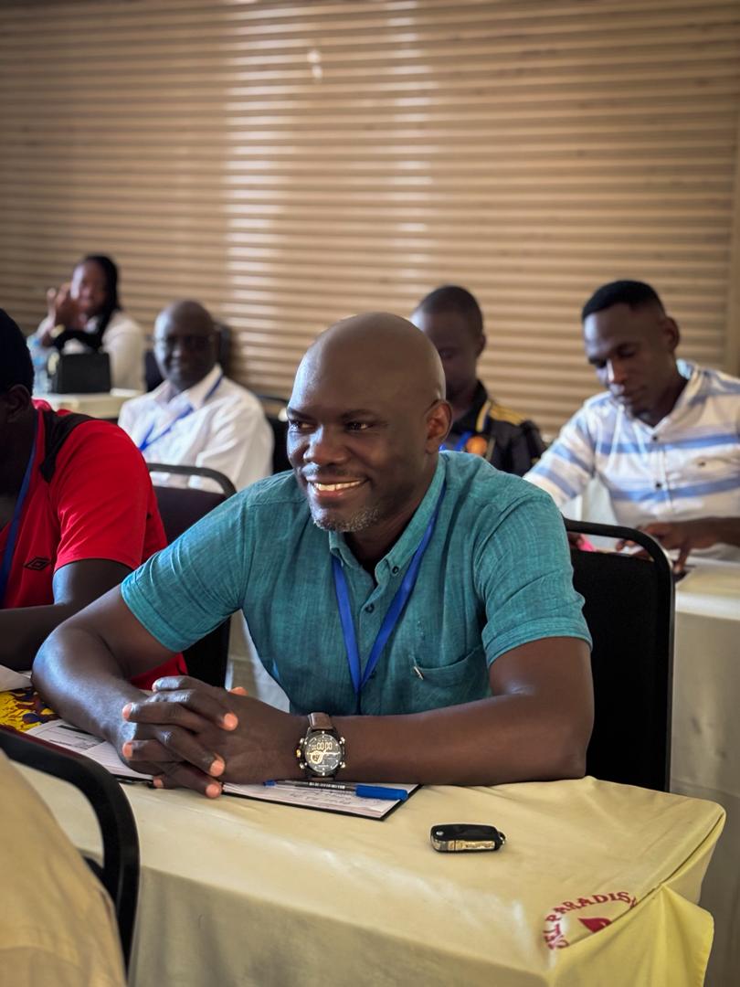 UNBSug's tweet photo. #HappeningNow

The Uganda National Bureau of Standards (UNBS) is conducting a media training in Jinja to equip journalists with knowledge on Standards and Metrology. 

The training aims to enhance accurate and informed reporting on standards and consumer protection, supporting UNBS’s efforts of promoting quality and safety in Uganda.

The Jinja cohort is part of the nation wide UNBS media training that started in Kampala last week, was in Mukono and Mbale this week and is expected in Mbarara and Gulu next week. 

The National Media training by UNBS was made possible with support from the UK Government (UKAID) through @TradeMarkAfrica 

#JournalismForConsumerProtection
#GrowingQualityEnterprises