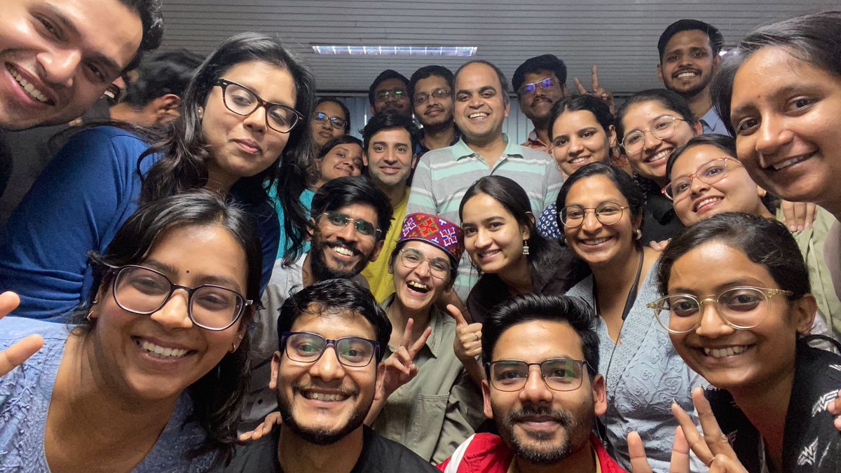 RajeshPandeyLab's tweet photo. Thank you @PriyankaMMehta for enriching #INGENHOPE lab with your PhD research highlighting alternate Transcripts role in infectious disease severity. All the best as you embark on your PostDoc journey to South Denmark University...you have been a β @IGIBSocial https://t.co/L4QKCKl5Gf