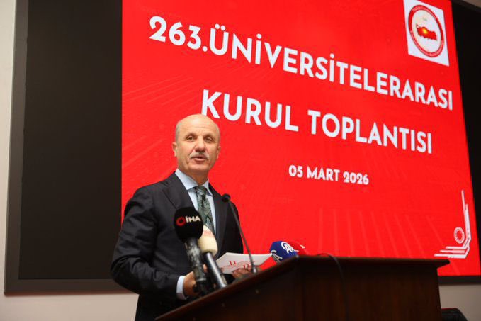 uni_amasya's tweet photo. 263. Üniversitelerarası Kurul (ÜAK) Toplantısı, Yükseköğretim Kurulu Başkanı Prof. Dr. Erol Özvar başkanlığında Ankara’da gerçekleştirildi. Toplantıya Amasya Üniversitesi Rektörü Prof. Dr. Ahmet Hakkı Turabi, Rektör Yardımcısı Prof. Dr. Murat Kurt ile birlikte katıldı. https://t.co/H8D6pRMPNQ