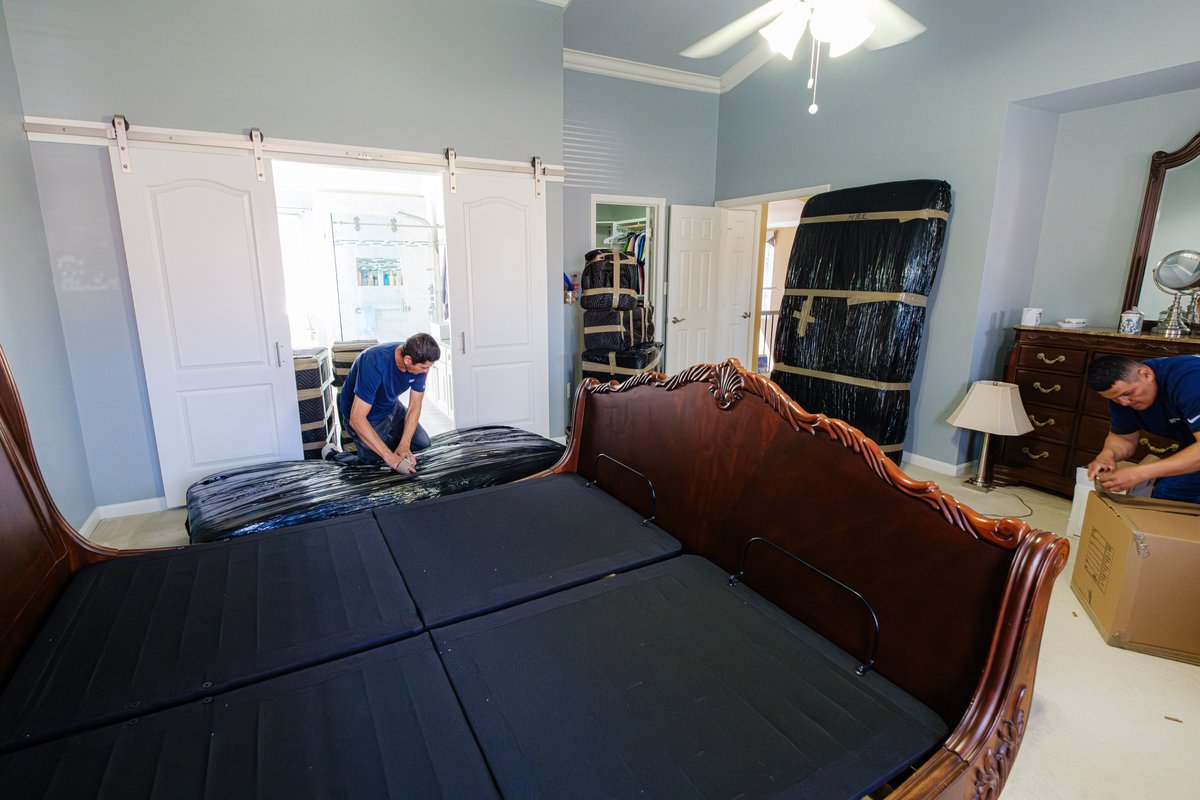 nextgenmove's tweet image. Long-distance moves done right! 

Move with Pleasure! Zero damage. Pure speed. 

DM for a free quote: @nextgenmove 🚛🏡📦

#moving #interstaterelocation #movingcompany