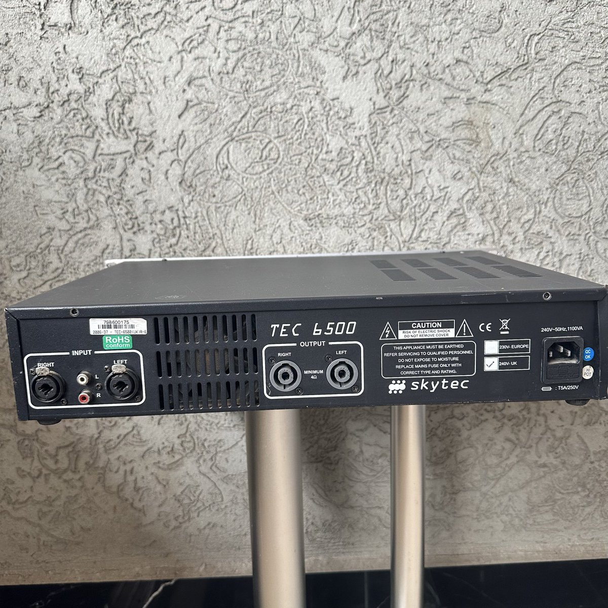 mtronicsaudio's tweet image. Skytec 2x250W RMS Power Amplifier

✅2 x 250 Watts RMS Output – Strong and consistent stereo power
✅High-Power Stereo Amplifier – Ideal for professional and home audio setups
✅Multiple Input Options 

Ksh.20,000

#PASystem