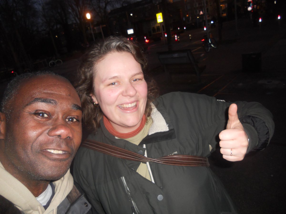 mikewaterval's tweet image. mikey mike@adam@comedytrain with regular from comedyhuis and member from de comedykomeet cabaretier and stand-up comedian roos vervelde 
@Roozzel 
@clubToomler 
#roosvervelde 
#comedytrain 
#standupcomedian 
#comedyhuis 
#comedykomeet 
#cabaretier 
#publieksopwarmerbijlubach