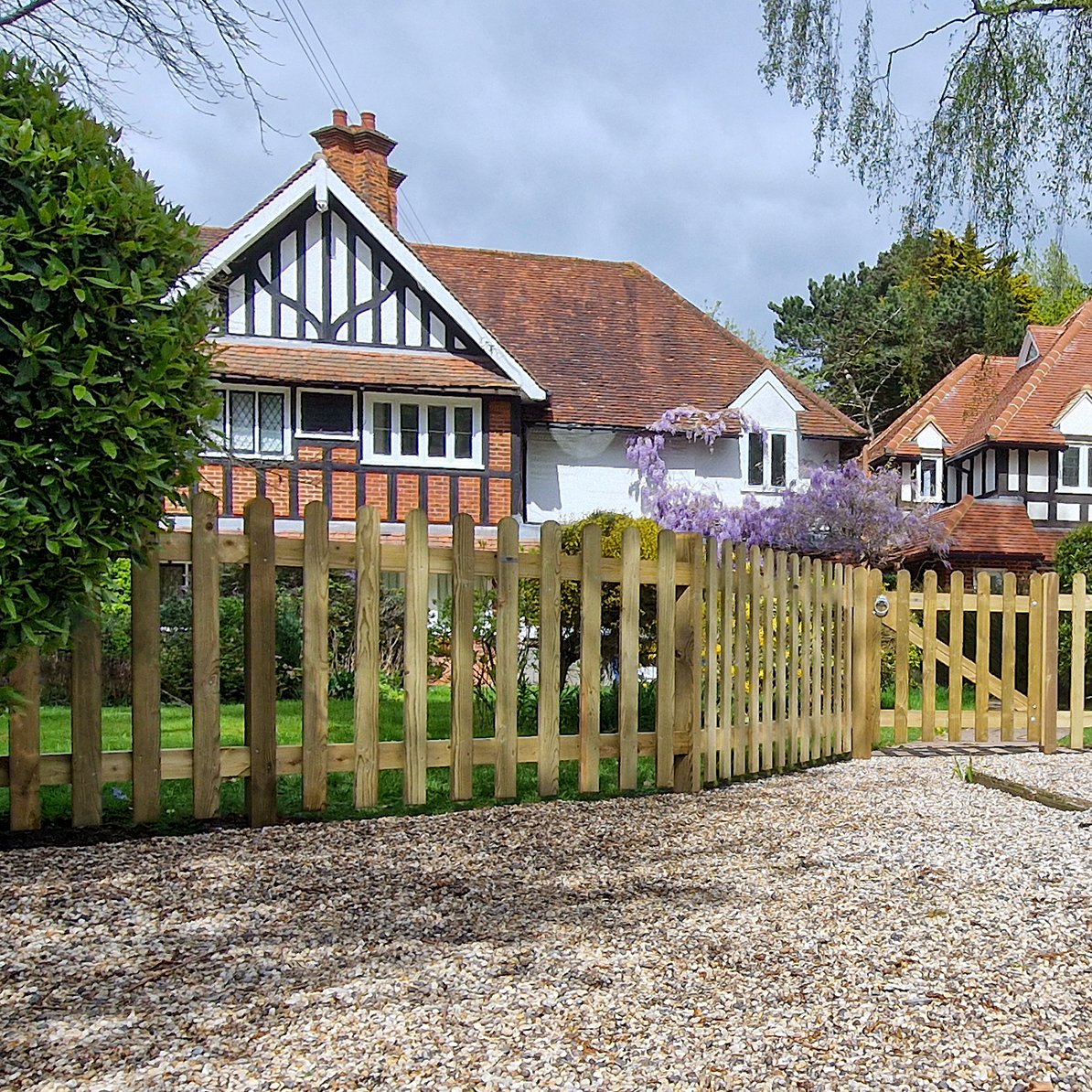 Jacksons Fencing tweet media