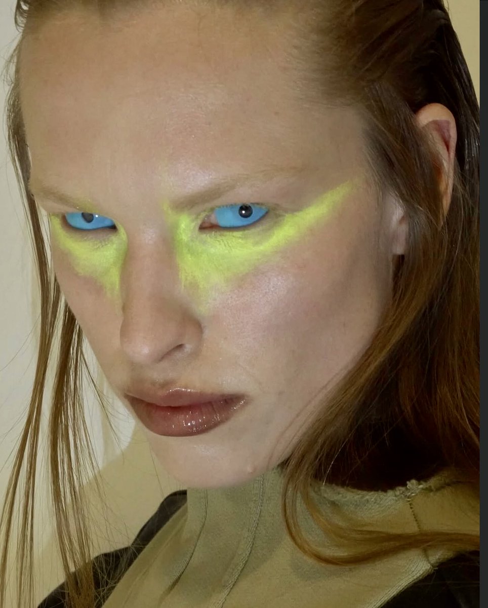 posting rick tweet media