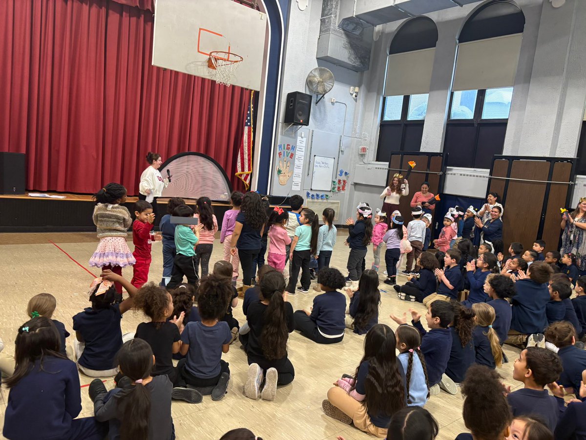 Daniella Groh tweet media