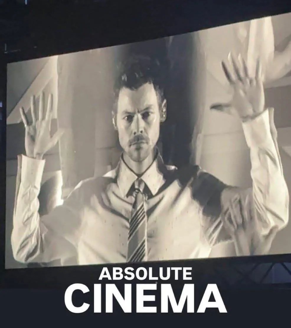 Lis 💙🪩 tweet media