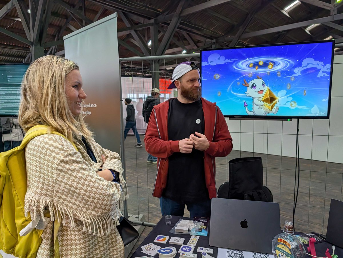 Status Network tweet media