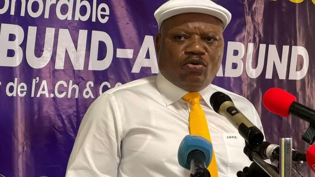 #RDC : En pleine guerre dans l’Est, Jean-Marc <a href="/kabund_jmkkrock/">Jean Marc KABUND-A-KABUND</a> dénonce un « faux débat » sur la révision de la Constitution. L’opposant estime qu’agiter cette question détourne l’attention des vraies urgences et retarde un dialogue politique inclusif, alors que les Congolais