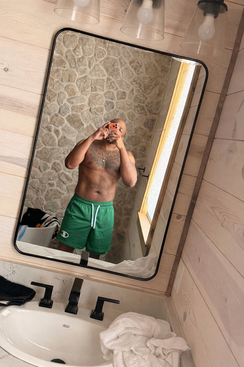 Respectfully..I’m The Problem 😌 tweet media