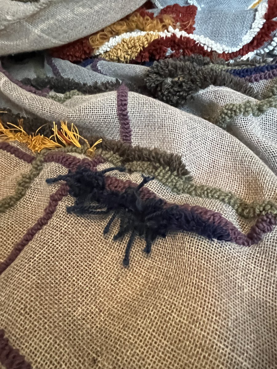 Minor Compositions tweet media