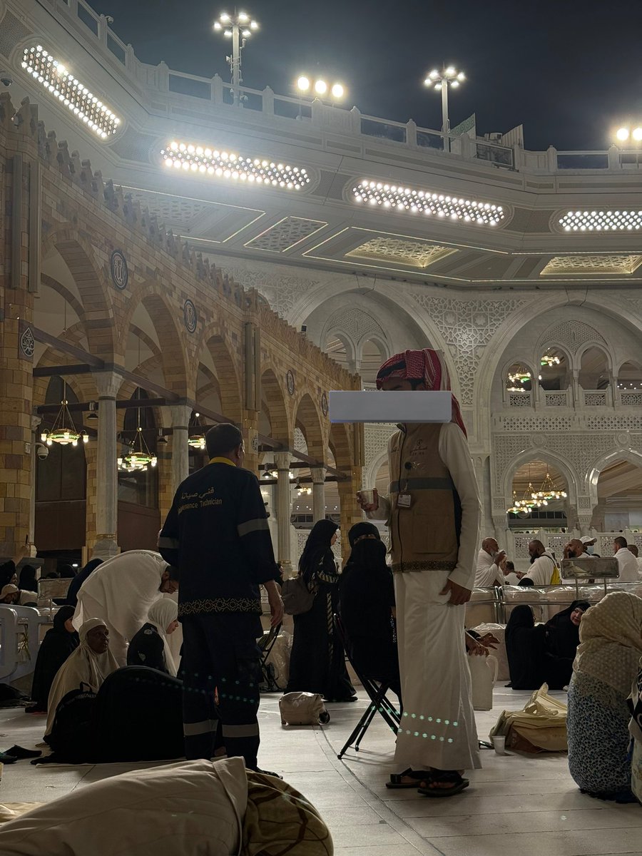 AlHanoufcyber's tweet photo. في ظلّ الظروف الراهنة تبقى مملكتنا الحبيبة آمنةً مطمئنة، قويةً بخدمة ضيوف الرحمن من جميع الجنسيات والبلدان.🌍
دمتِ عزًا وأمنًا يا وطنًا مضيافًا. 🇸🇦🤍 https://t.co/kt4071Csbm