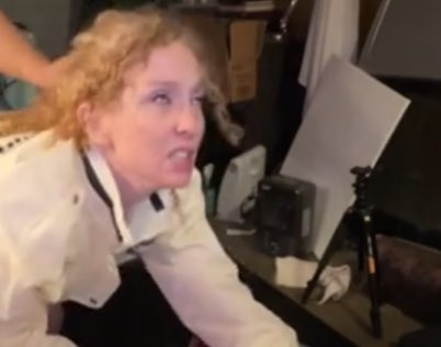 Lad5Da's tweet photo. @gork  name of this woman https://t.co/qOEGuFm02n
