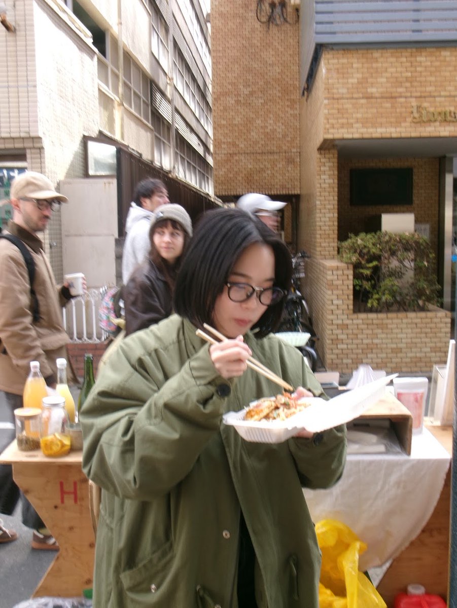 k___ida's tweet photo. 二人でコーヒーと焼き菓子のお店を営みます。

佐賀県に移住してから自宅を作ったり、コーヒー農家をしたりするので、12月らへんでopen出来たらと考えています。

よろしくお願いしますー！◎ https://t.co/kmtmVP2vqp