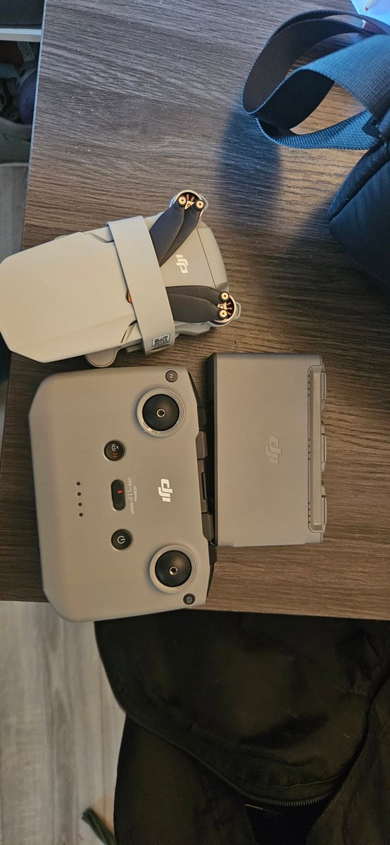DLPhotography_5's tweet photo. New bit of kit added to the arsenal need to learn more about it first lol https://t.co/HDCLVDTpfs