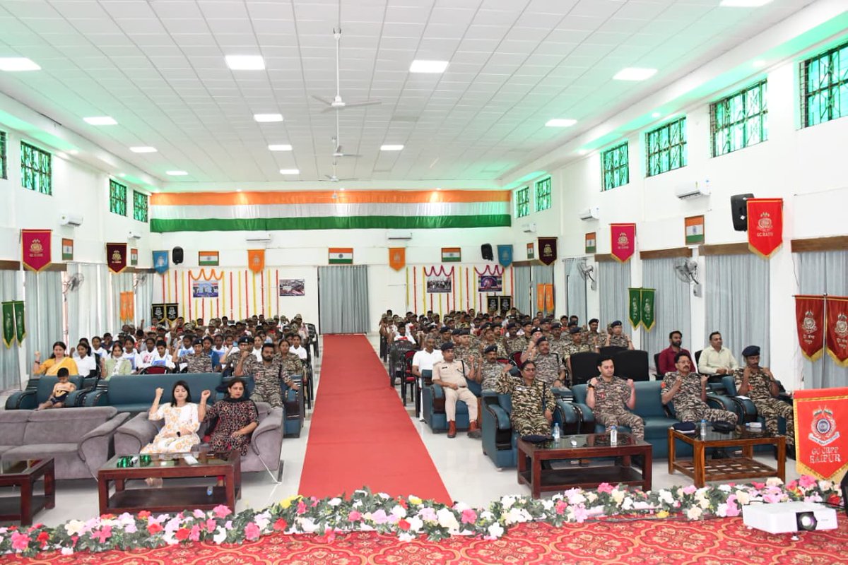 On the occasion of the 87th CRPF Day, #GCRaipur organized a Health Camp where informative lectures were delivered by Sh Devanarayanan, SMO/DC and Dr. Zishan Khan, MO/AC, highlighting the importance of health awareness and well-being of personnel.
<a href="/crpfindia/">🇮🇳CRPF🇮🇳</a>
<a href="/cgsectorcrpf/">Chhattisgarh Sector CRPF</a>