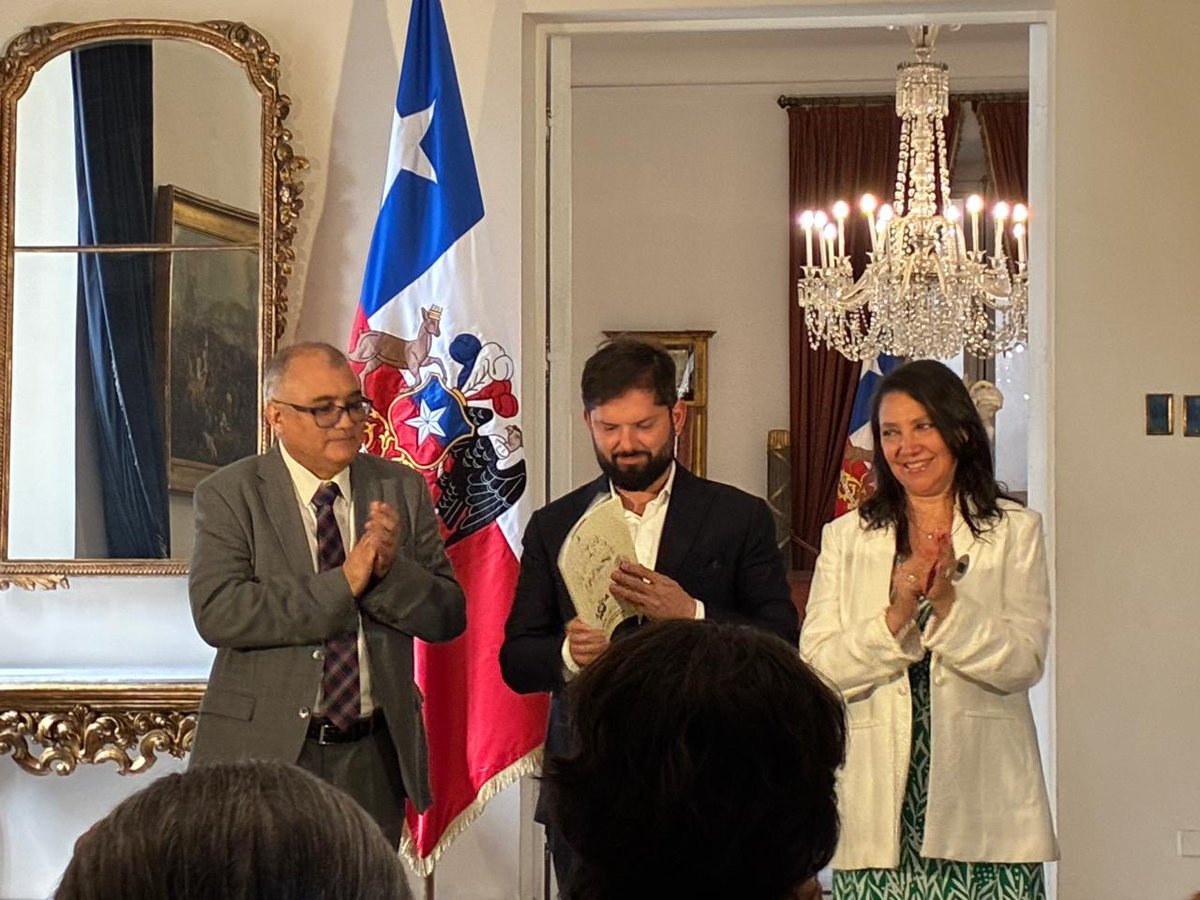 José Miguel Insulza tweet media