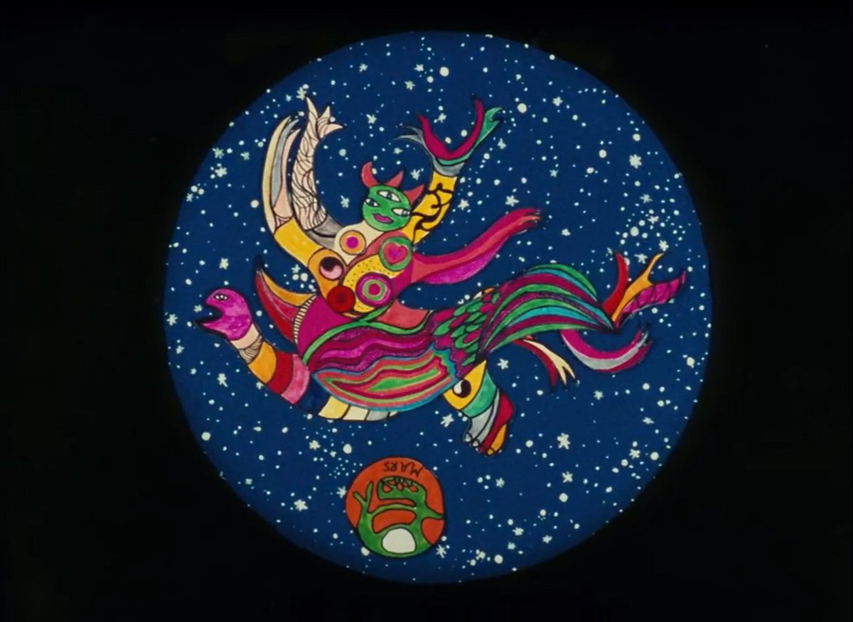 Sarah Makes People Watch Things! tweet media