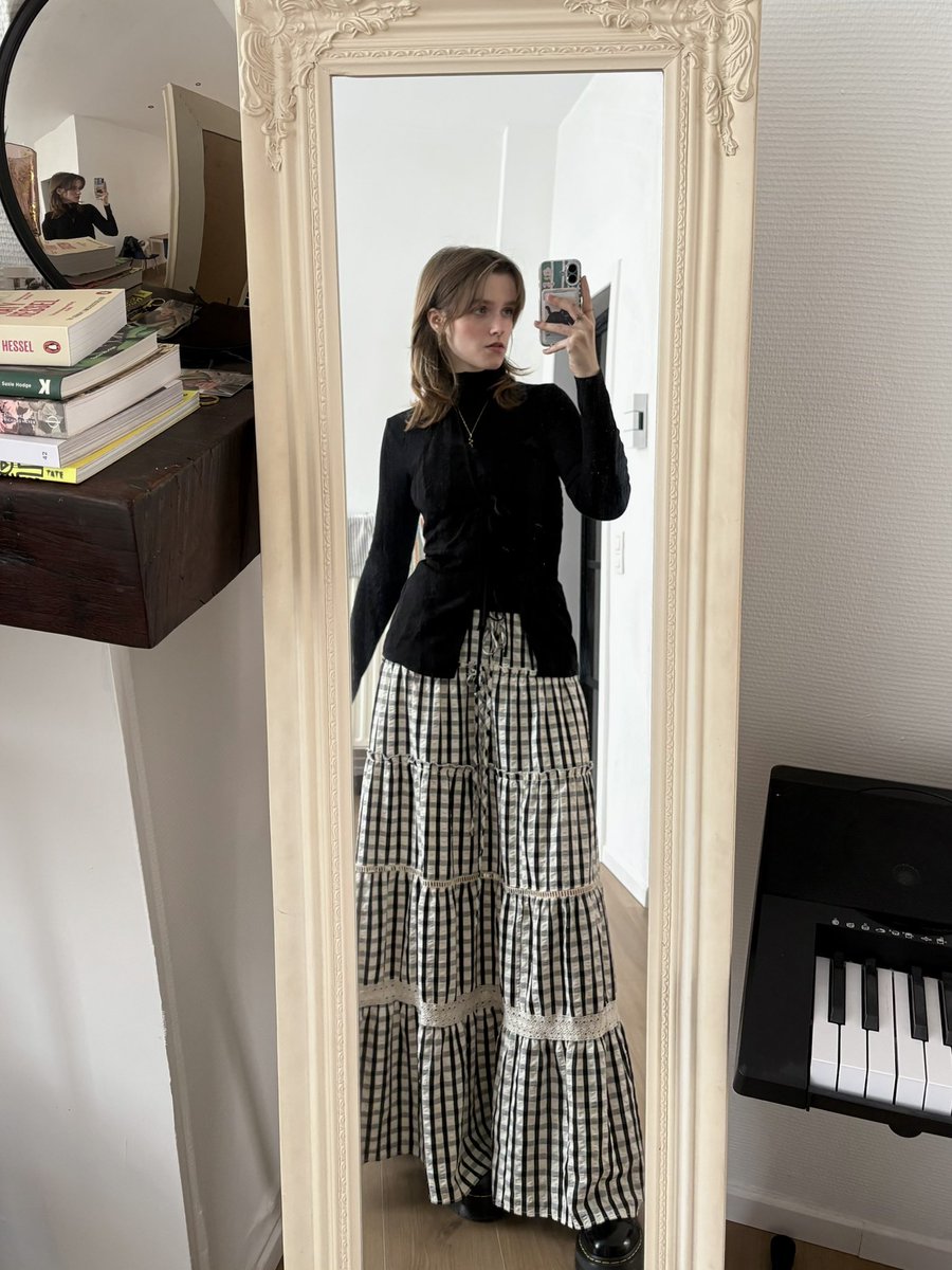 ryn (& apple) ‧₊ 🍒 ᵎᵎ tweet media