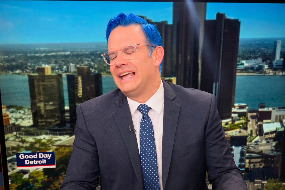 Director_Z's tweet photo. I dont know @ErmanniMedia I think the blue hair makes you look more dignified😂 #gooddaydetroit https://t.co/z7pVS1jWJ8