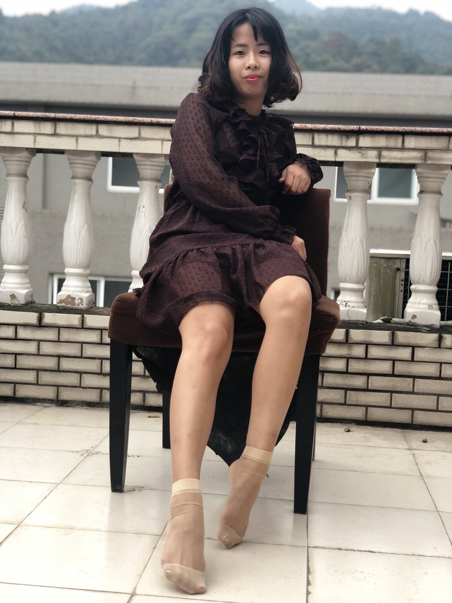 jkl4io's tweet photo. #短丝 #短丝袜 #丝足 第223套 https://t.co/vOBAqvdBsR