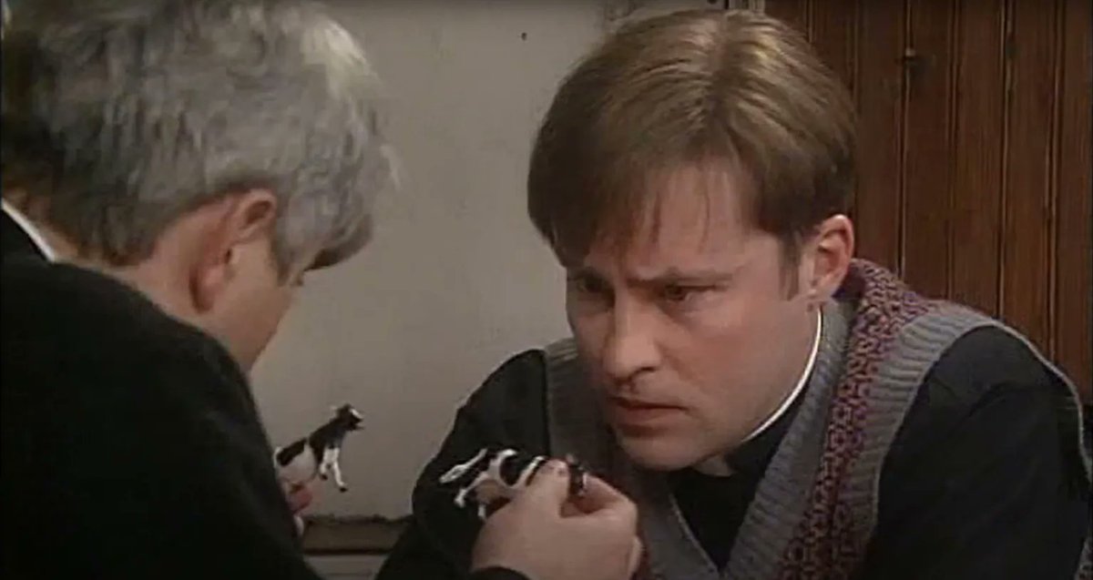 hidingeyes tweet media