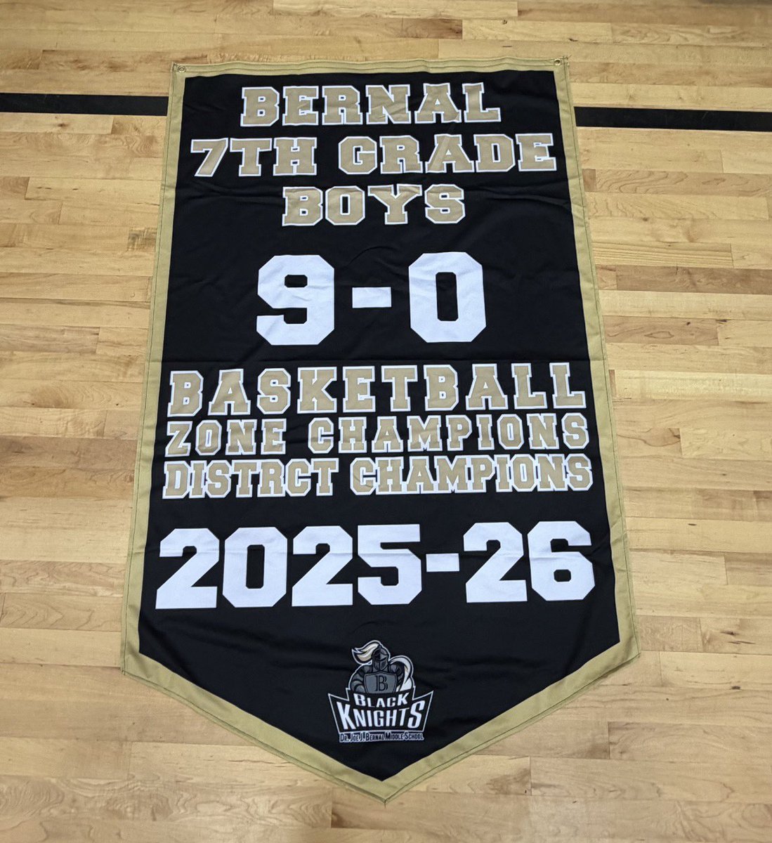 BernalKnights's tweet photo. The new banner has arrived 🏀🔥 https://t.co/MFZVQuuUrO