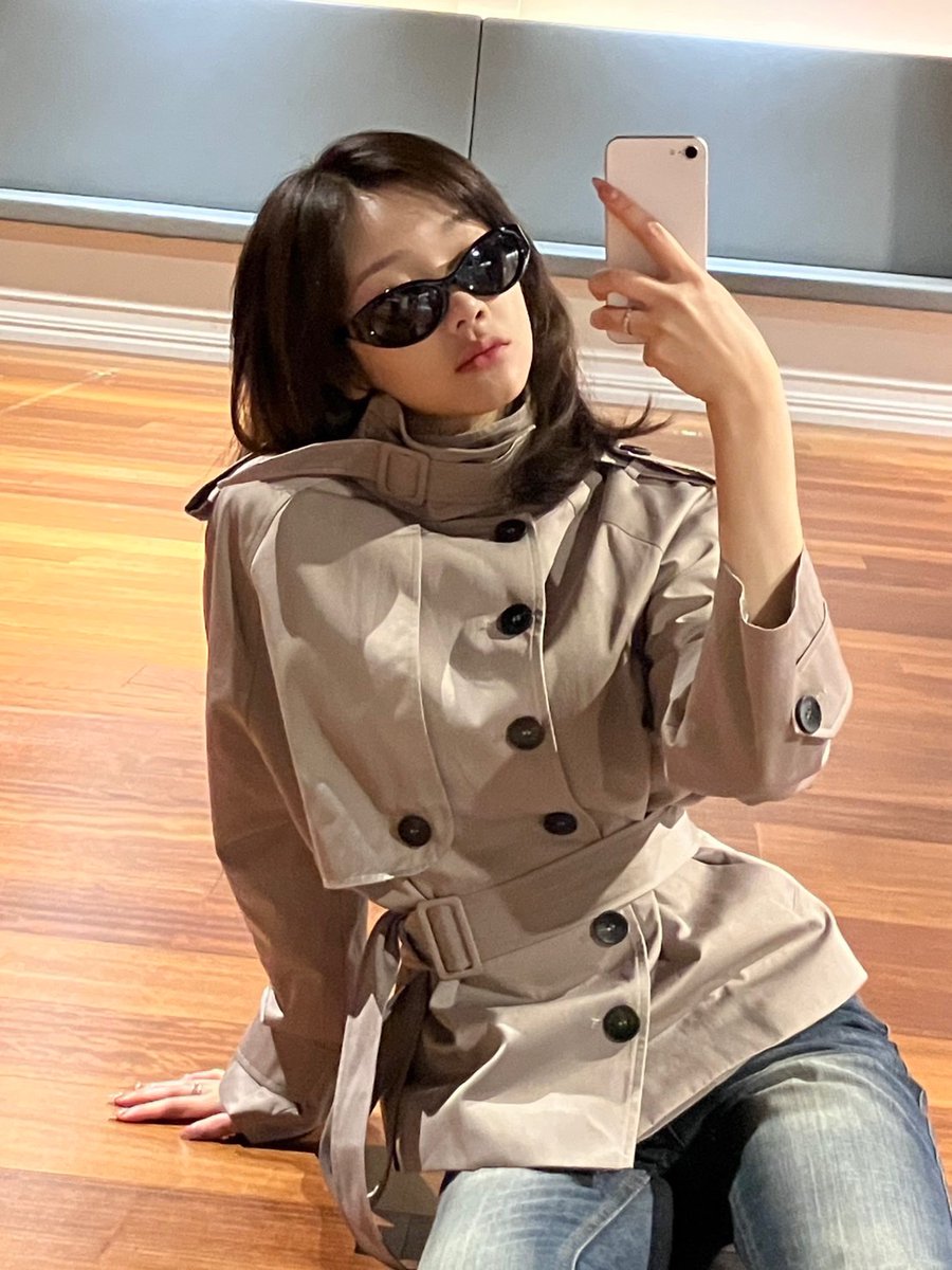 pharita pics tweet media