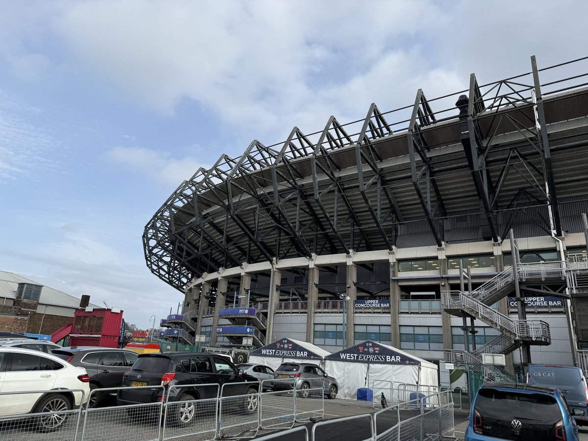 Richy_Hose's tweet photo. We have a little side gig.

Whenever Scotland are playing Rugby at their home in Murrayfield, we wash the plastic cups for one of the hospitality event stands in the West of the stadium.

Pick up after match day —>Wash—>Dry—>Return in time for next match day.

We’ve been doing this a few years now and it really helps with their renewables.

@MurrayfieldStad @RugbyScotland