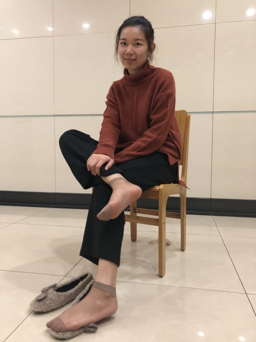 jkl4io's tweet photo. #短丝 #短丝袜 #丝足 第227套 好看 https://t.co/sjLl6heHJU