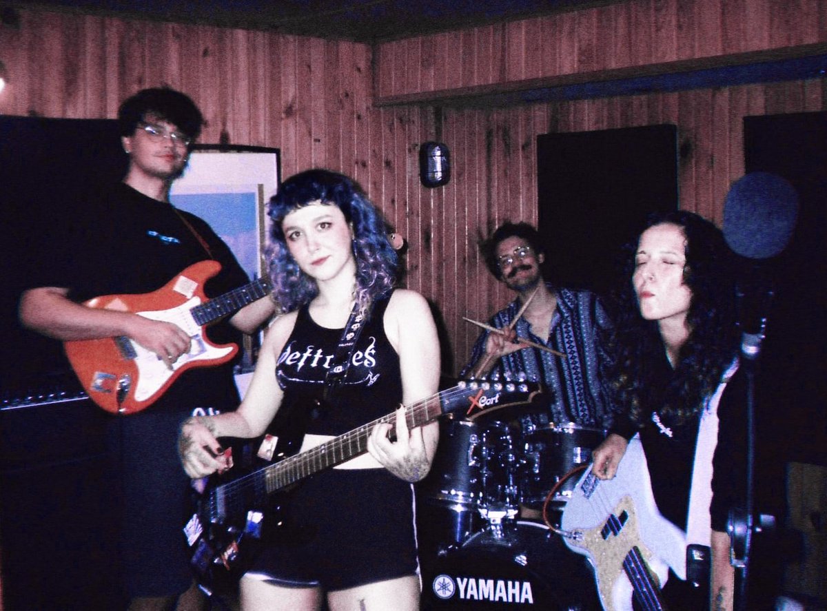 𝖏𝖚𝖊 ༺༒︎⊰‿̩͙.☆ tweet media