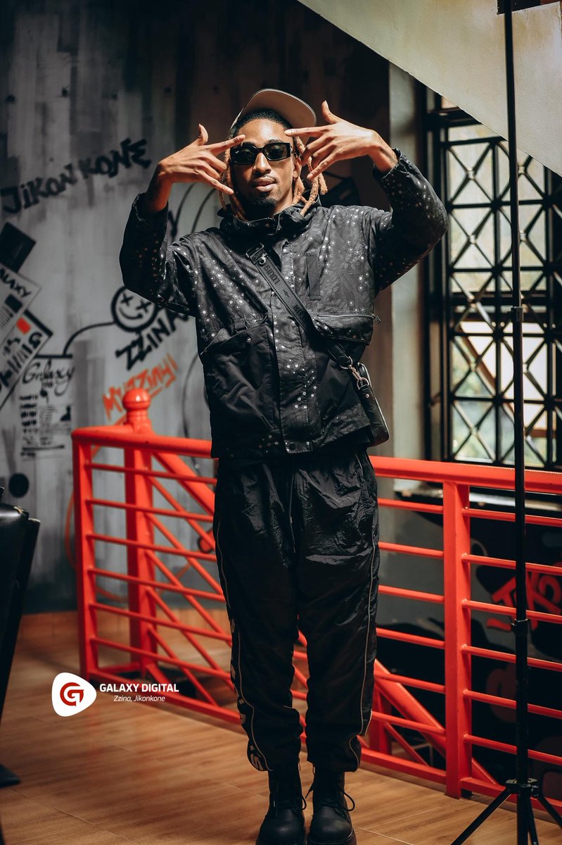 100.2 Galaxy FM Zzina! tweet media