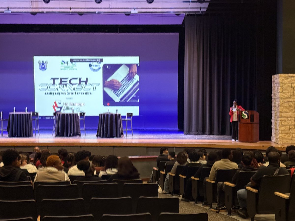 Cynthia Williams tweet media