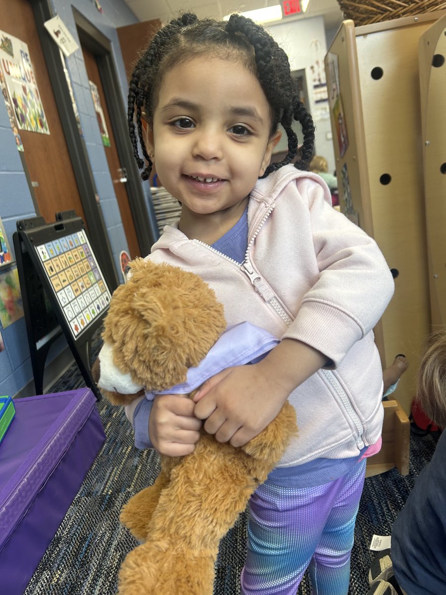 Mrs. Isom tweet media