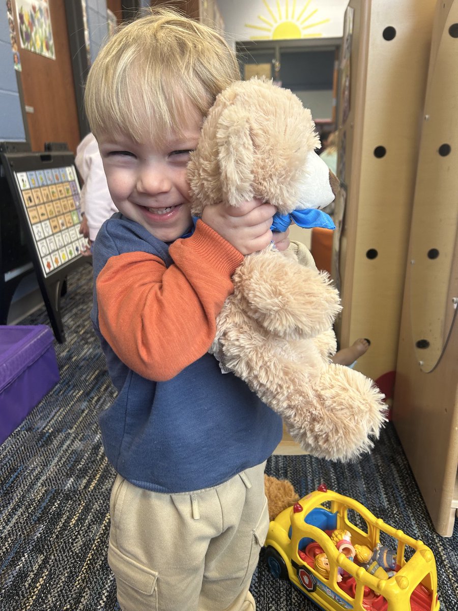 Mrs. Isom tweet media