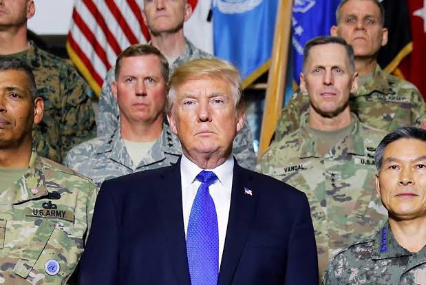 ayubu_madenge's tweet photo. Rais Trump amesema hakutakuwa na makubaliano yoyote na Iran hadi kuwe na ‘kujisalimisha bila masharti.’ Pia amesema Marekani pamoja na washirika wake watafanya kazi ‘kuirejesha Iran kutoka ukingoni mwa uharibifu’ baada ya kuteuliwa kwa viongozi ‘wanaokubalika.’” https://t.co/i9Rb5W8Qth