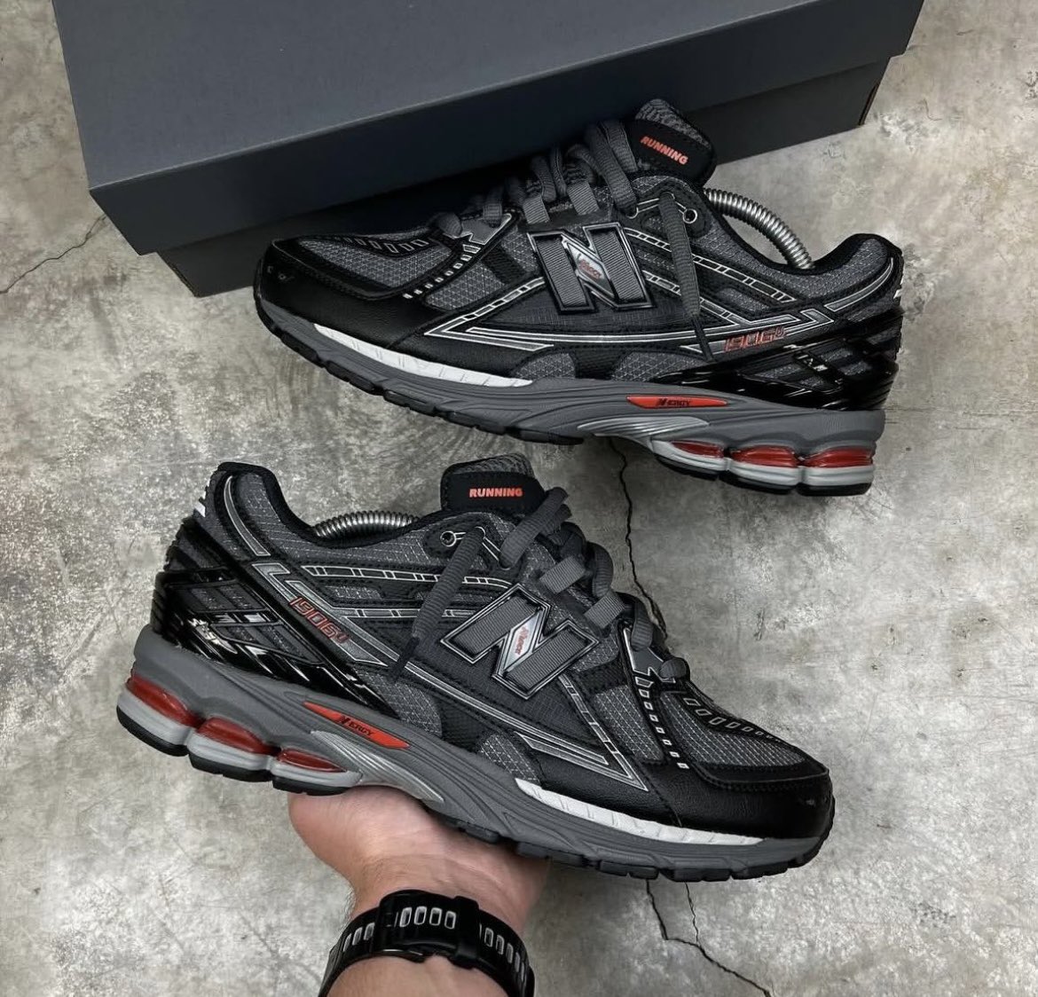 DayDream Kicks tweet media