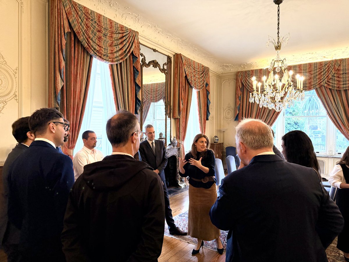 Argentina in UK tweet media