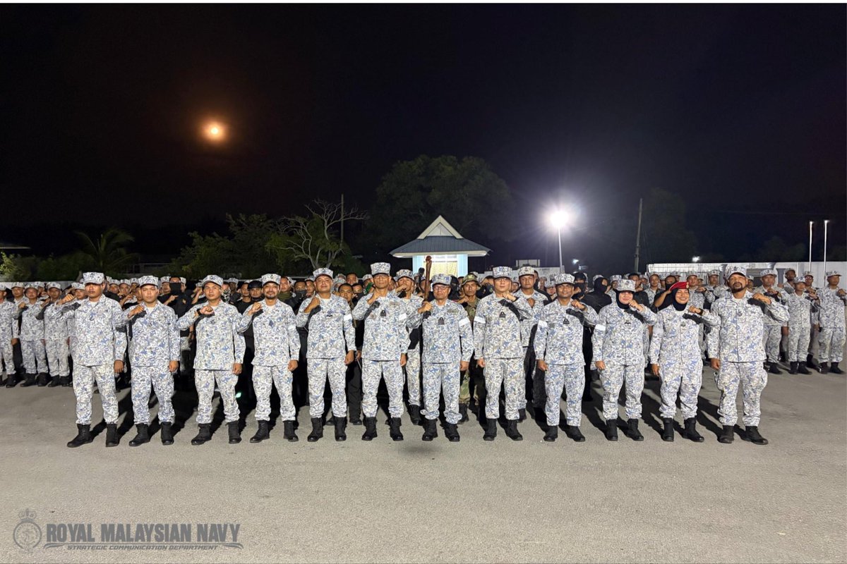 RMN Leadership Centre tweet media