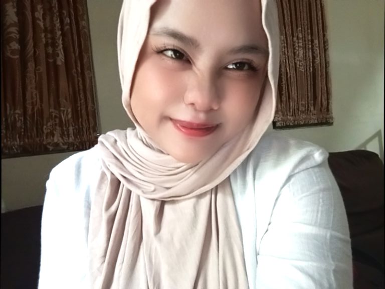 َ tweet media
