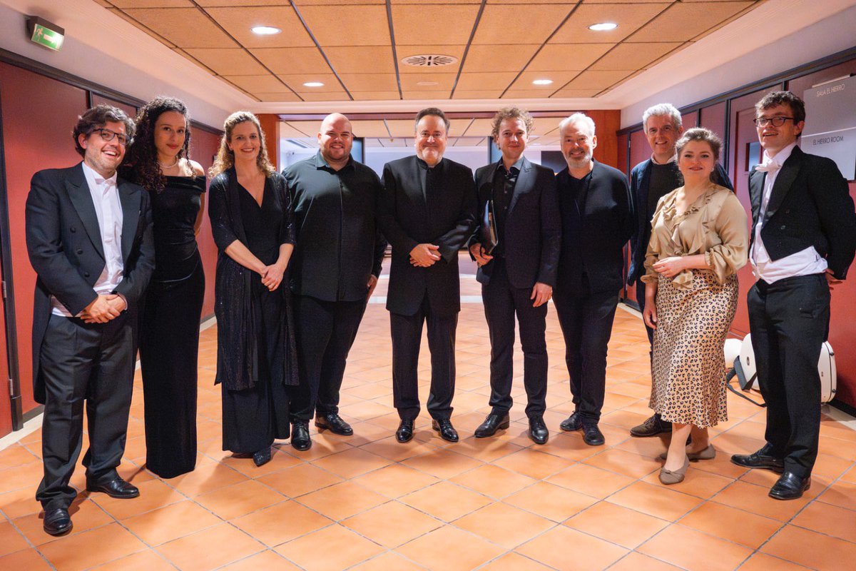 ofgrancanaria's tweet photo. 🎼 𝓛𝓪 𝓟𝓪𝓼𝓲ó𝓷 𝓼𝓮𝓰ú𝓷 𝓢𝓪𝓷 𝓙𝓾𝓪𝓷, de Johann Sebastian Bach, es una de las grandes joyas del repertorio sacro barroco. https://t.co/zjt1zgryzo