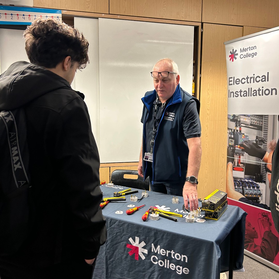 Merton College tweet media