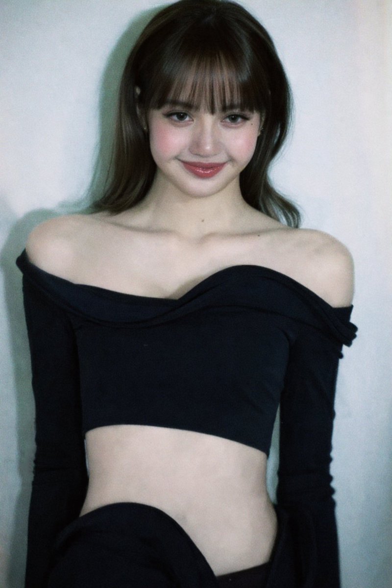 mygirllyy's tweet photo. หุ่นเพิ่น ไหล่เหล่ยเนาะ ไม่ลืมที่จะเริ่ด https://t.co/AiTmwUwPLr