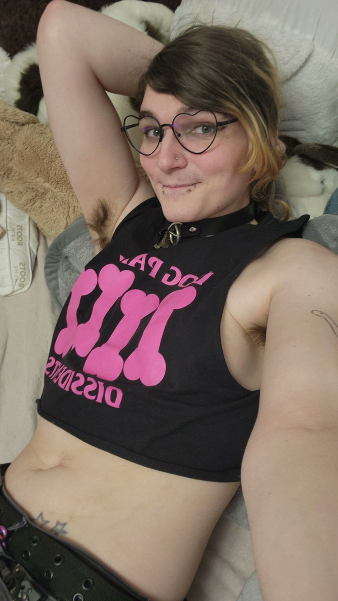 sapphire! 🐾 tweet media