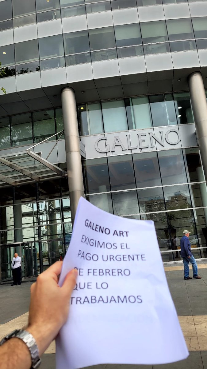 🚨 ¡DIFUSIÓN MÁXIMA! 470 FAMILIAS EN LA CALLE 🚨
La SSN dispuso la liquidación forzosa de GALENO ART y el Grupo Galeno nos soltó la mano de un día para el otro. Trabajamos todo FEBRERO y NO VAMOS A COBRAR nuestro sueldo. 😡  
El dueño Julio Fraomeni, decidió dejar caer esta