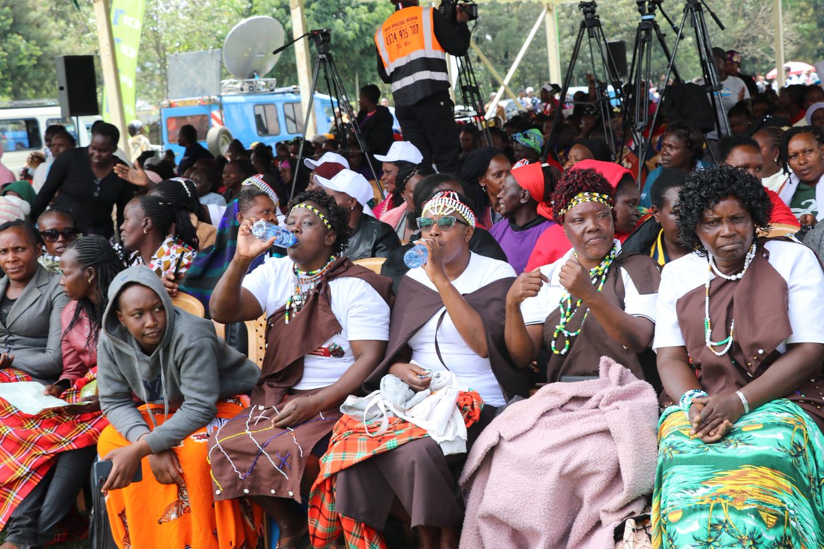 UON WEE HUB tweet media