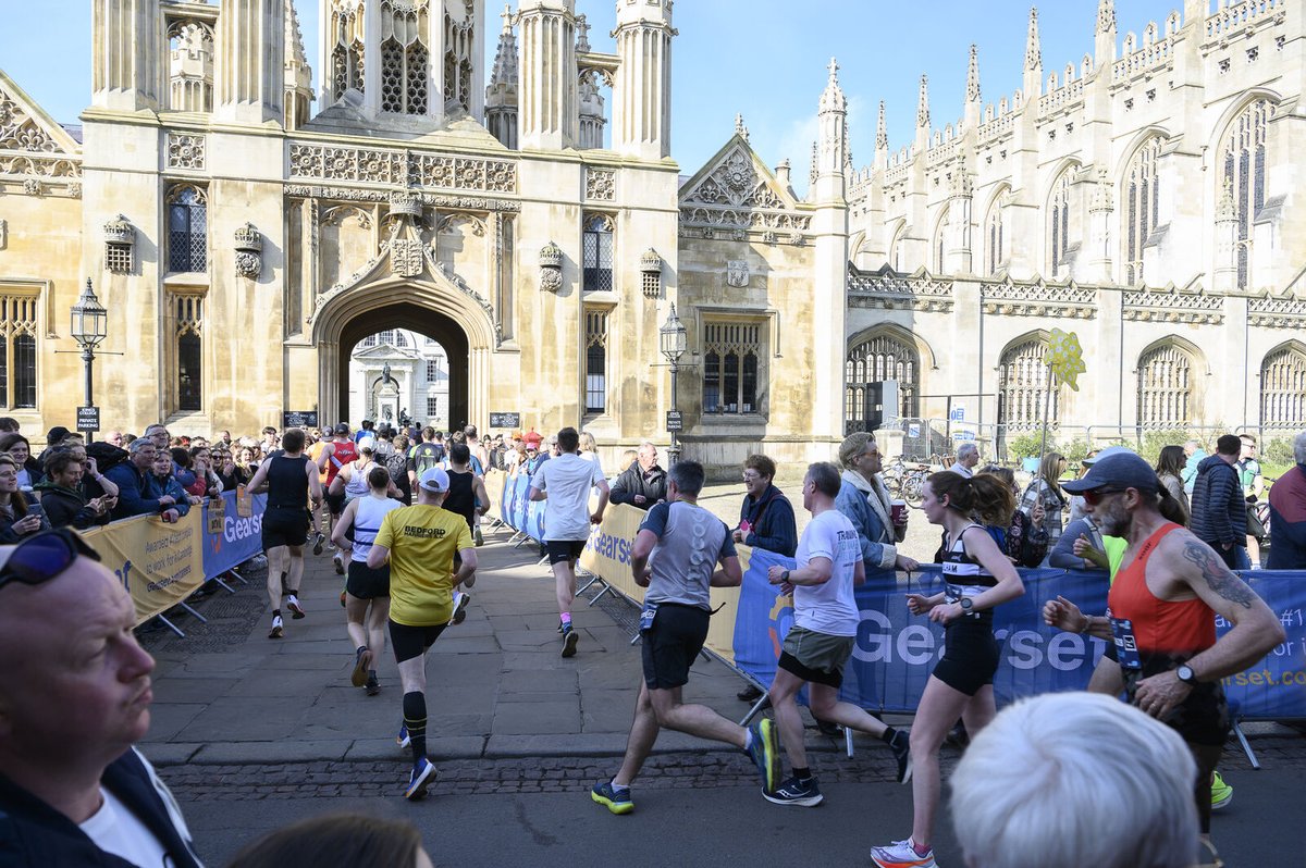 Cambridge Cancer Research Hospital tweet media