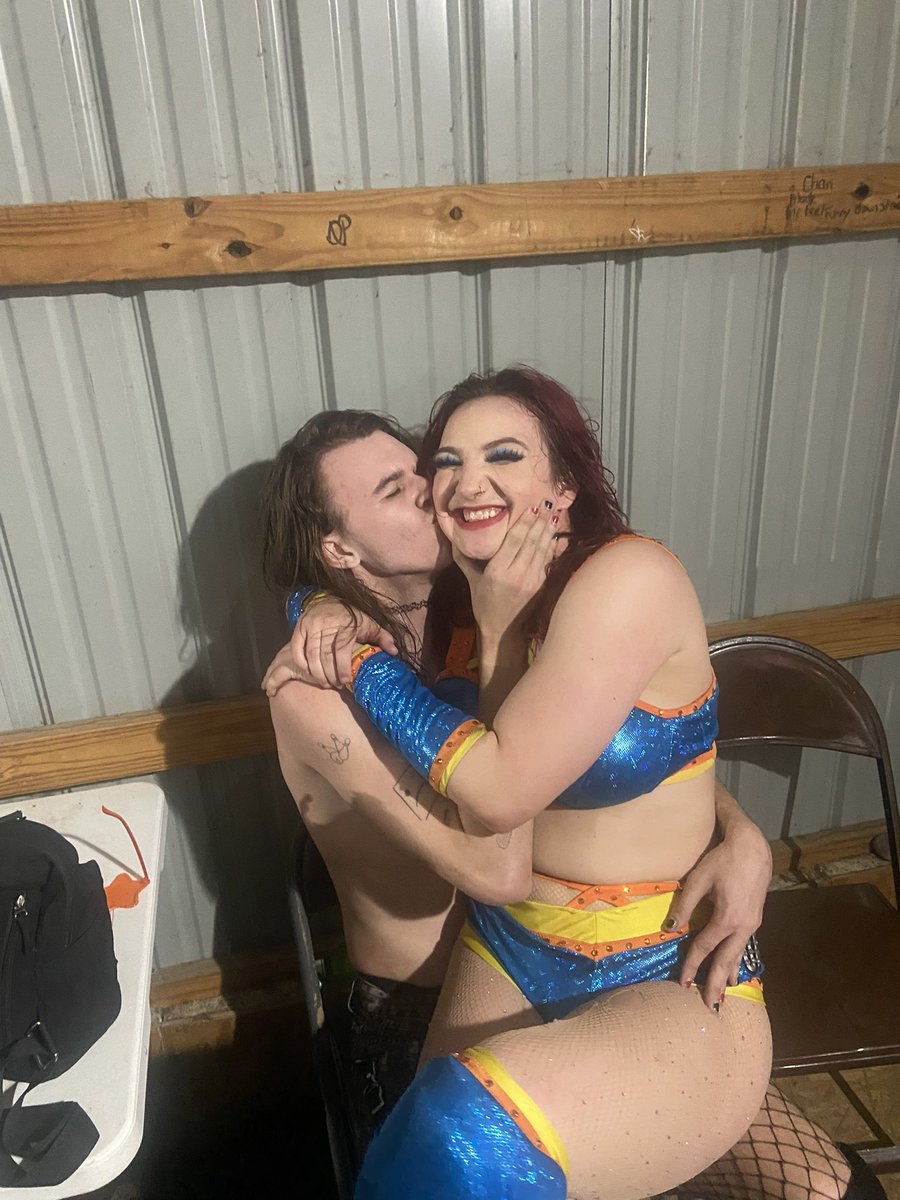 𝓓𝓪𝓿𝓲𝓷𝓪 💋 tweet media